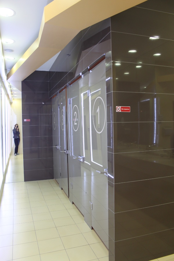 Сантехнические стеклянные перегородки, фото 15