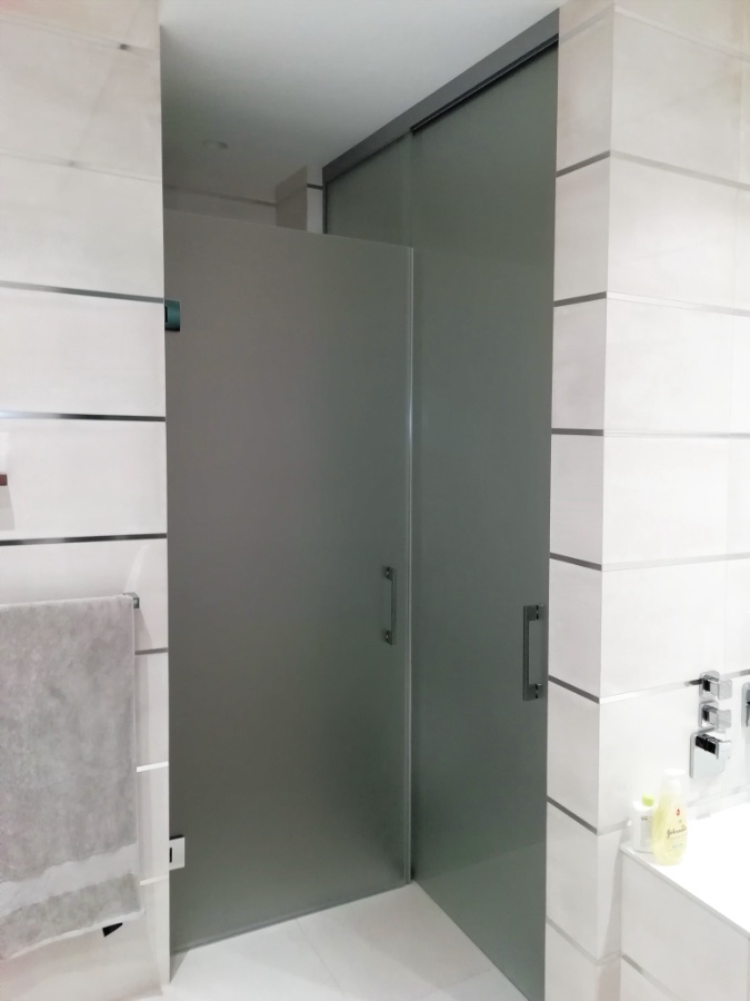 Сантехнические стеклянные перегородки, фото 16