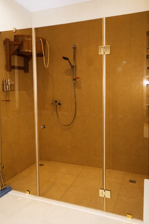 Стеклянные перегородки для СПА, саун, бань, хамамов и душевых, фото 25